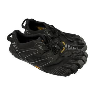 Vibram Products for Sale up to 90% Off Retail: Poshmark display picture 2
